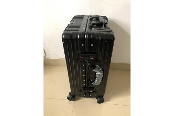 高铁上可以带行李箱吗